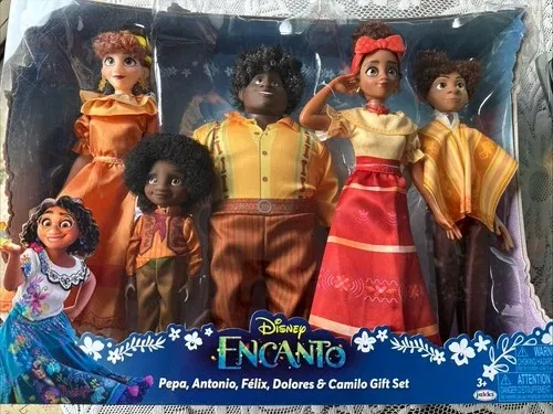 Dolls-13.webp